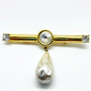 Baroque Pearl Drop Bar Pin Gold Tone Rhinestone Ends Classic Career Cosplay LARP